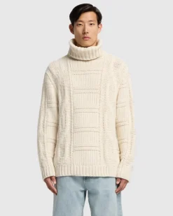 Cableknit Turtleneck in Alabaster