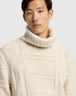 Cableknit Turtleneck in Alabaster