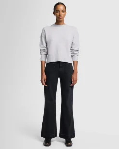 Cashmere Blend Crewneck Sweater in Black
