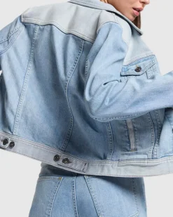 Classic Trucker Jacket in Retreat