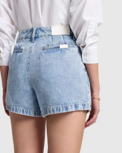 Denim Lustre Pleated Short in Abyss