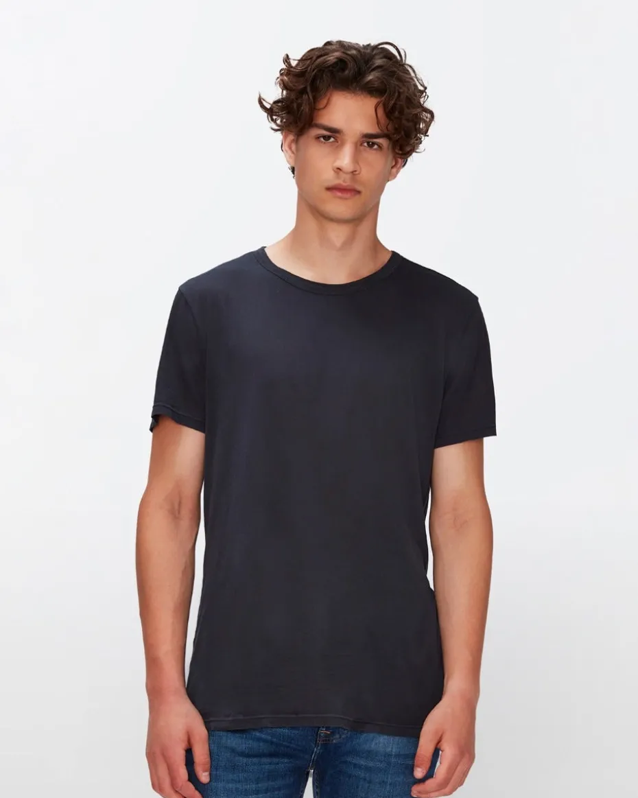Featherweight Tee in Nutshell