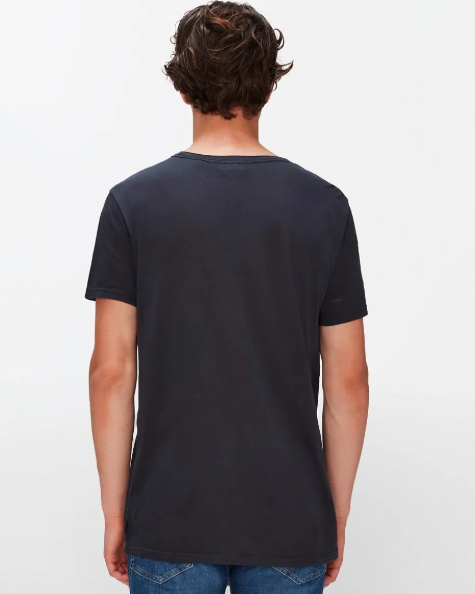 Featherweight Tee in Nutshell