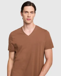 Luxe Performance V-Neck Tee in Seastar