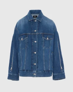 MANKIND Oli Oversized Trucker in Topic