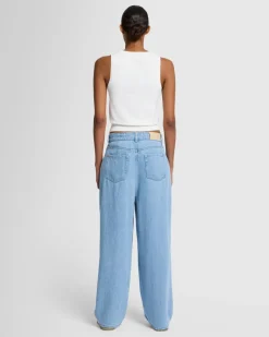 Ribbed Scoop Neck Top In Inkwell