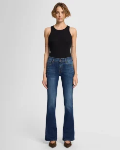 Slim Illusion Bootcut in Grand Canyon