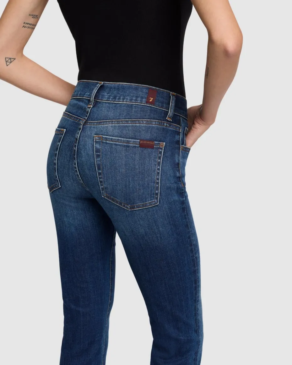Slim Illusion Bootcut in Grand Canyon