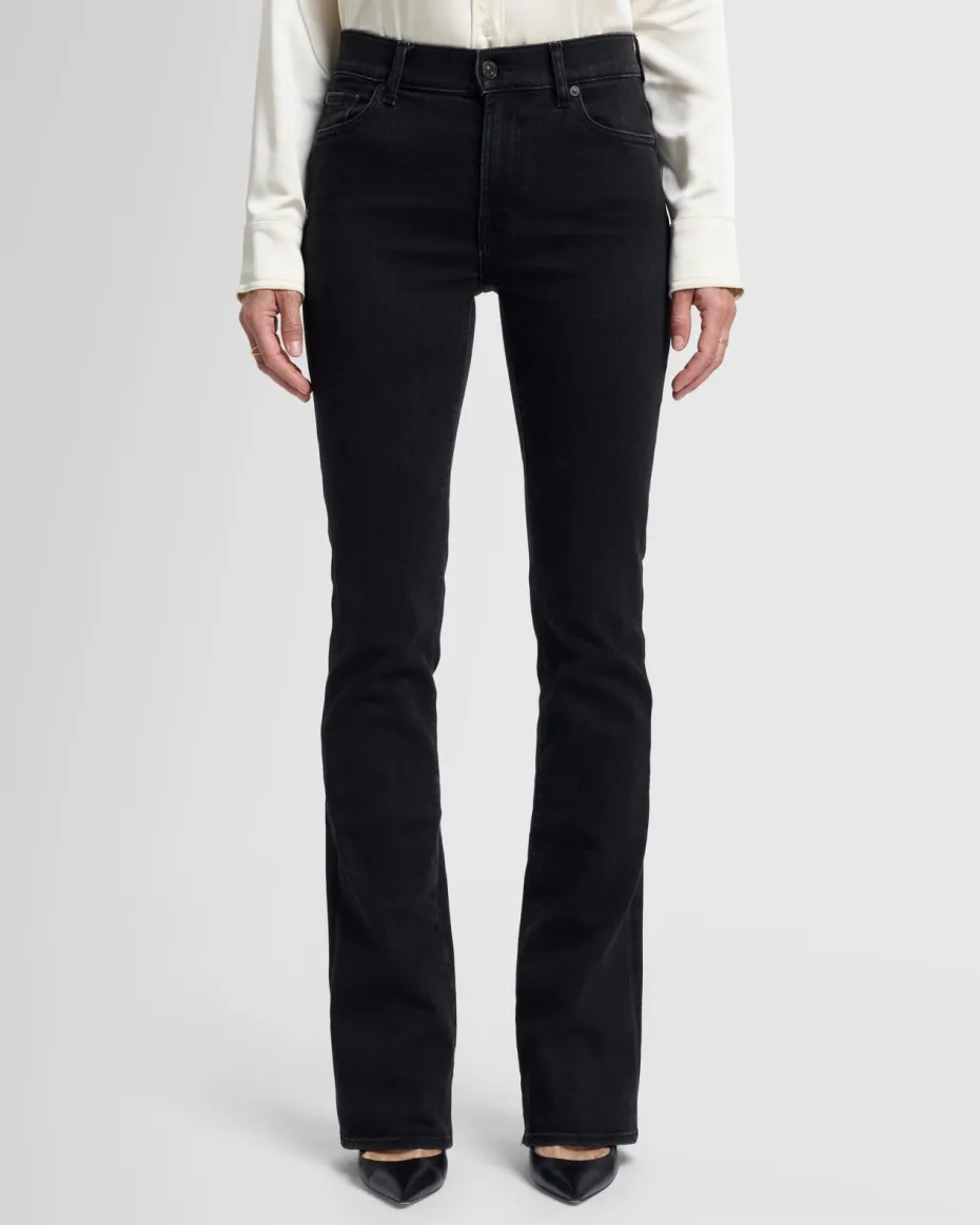 Slim Illusion Bootcut in Saturday Night