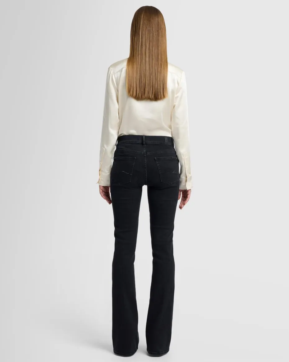 Slim Illusion Bootcut in Saturday Night