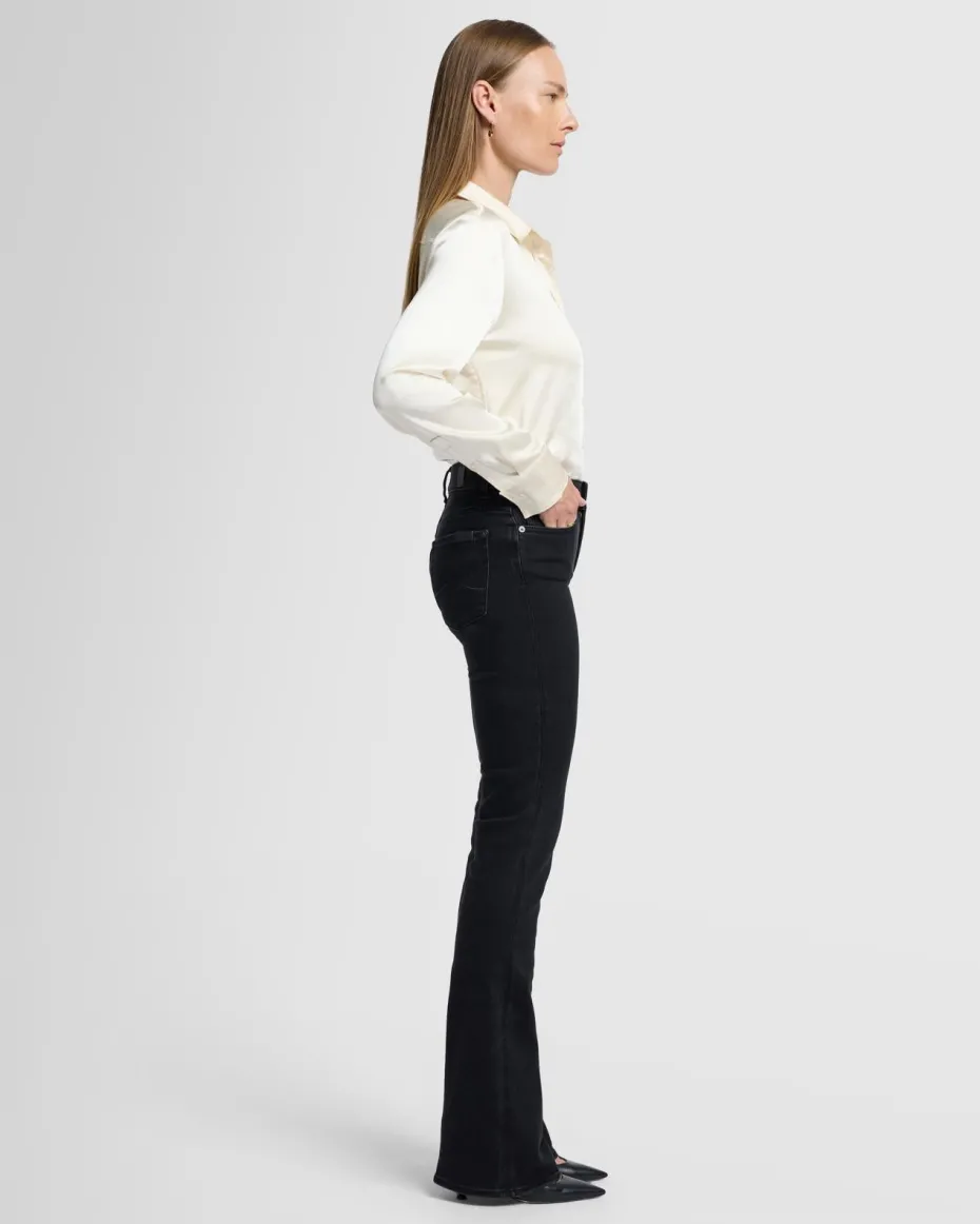 Slim Illusion Bootcut in Saturday Night