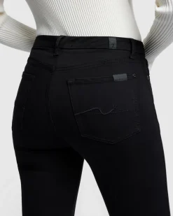 Slim Illusion High Rise Kimmie Straight in Rinsed Black