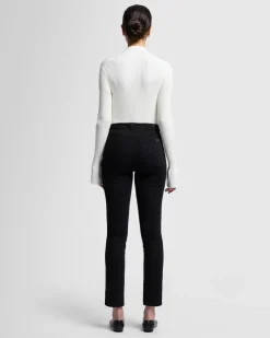 Slim Illusion High Rise Kimmie Straight in Rinsed Black